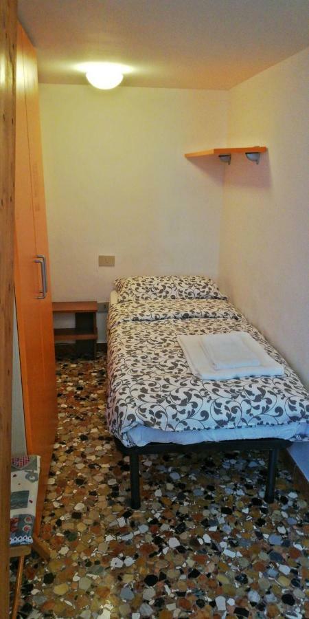 Balcone Sul Canale Velence Kültér fotó