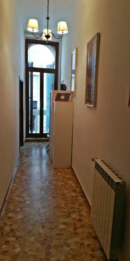 Balcone Sul Canale Velence Kültér fotó
